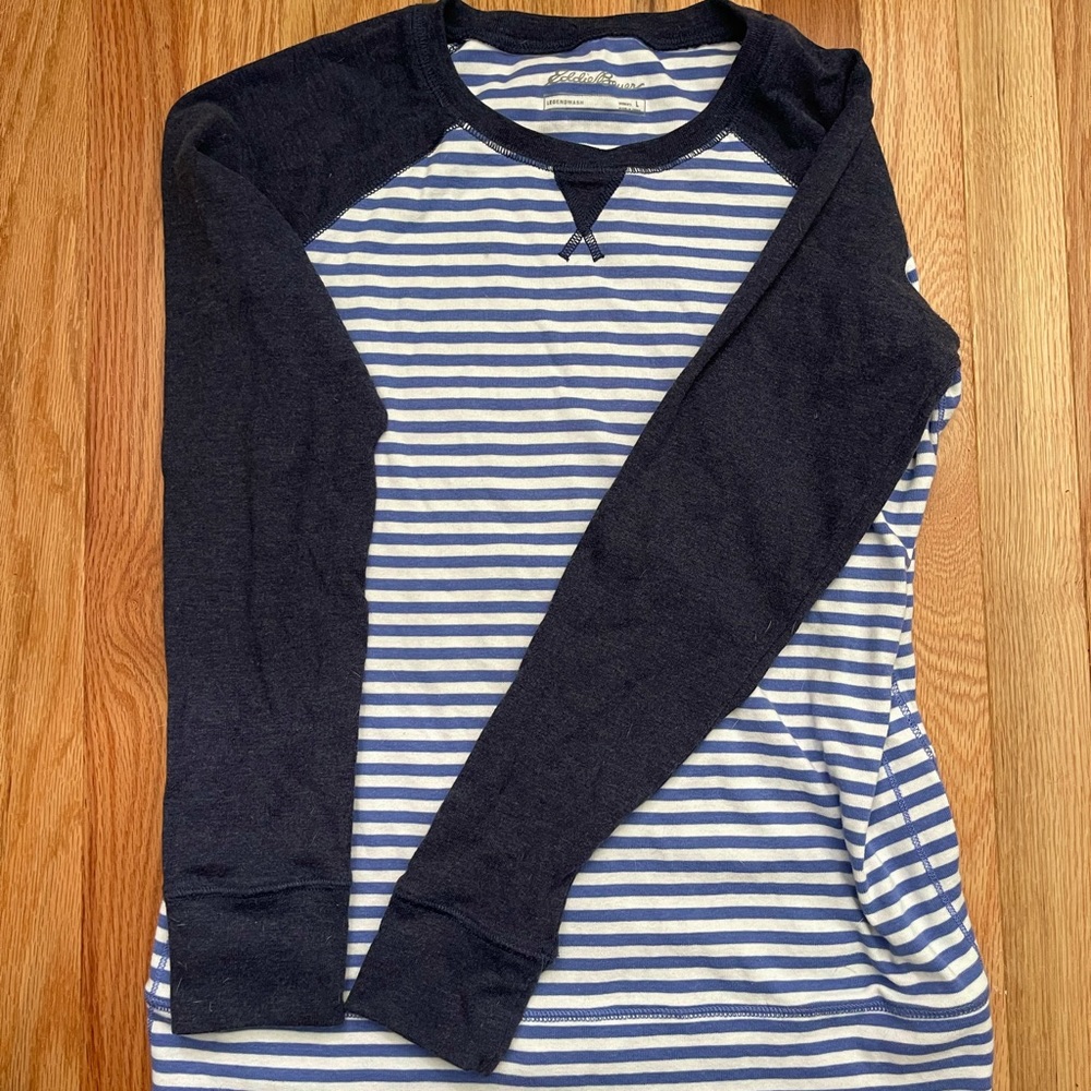 Women’s Eddie Bauer crew neck